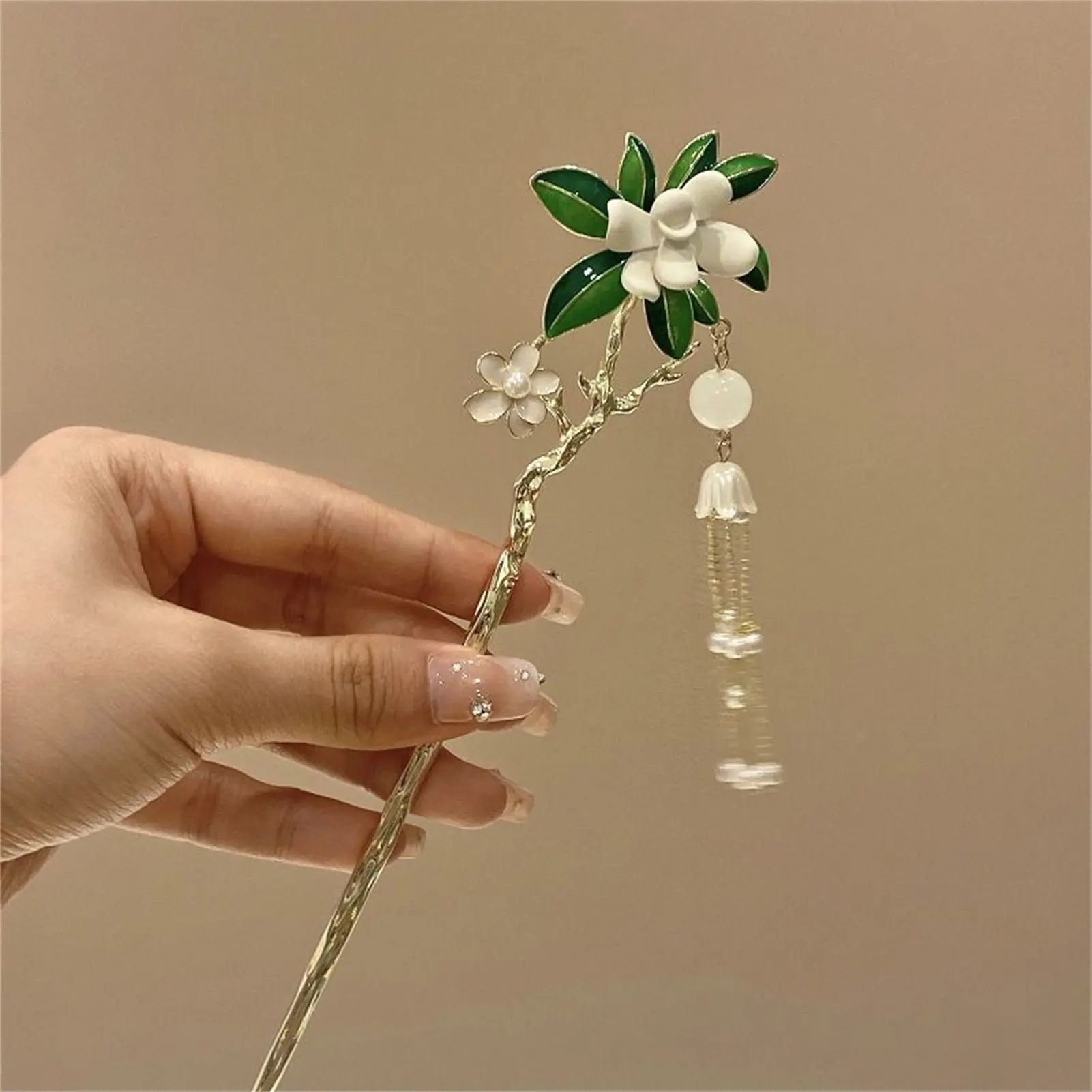 Gardenia Hair Sticks Headwear with Tassel Neo-chinese Style Cheongsam Hair Chopsticks Ideal Gift for Mother Daughter