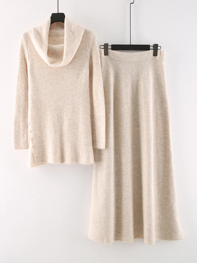Turtleneck Bodysuit Office - Setelan Dua Potong: Sweater Warna Khaki,