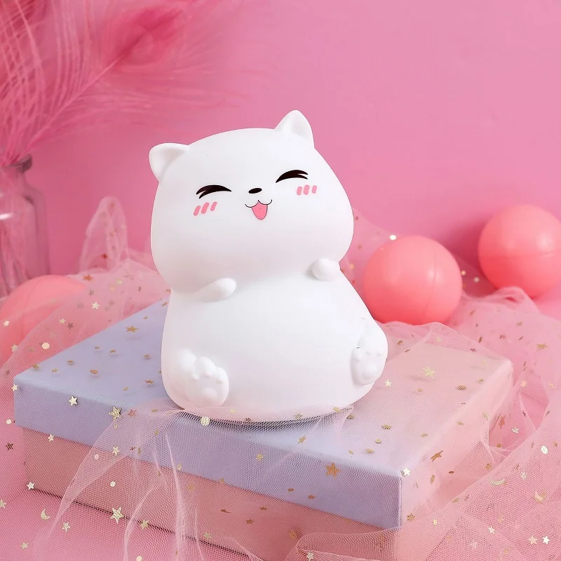 Moderno e creativo cartone animato simpatico gatto silicone luce notturna per bambini studente luce di ricarica comodino atmosfera regalo di compleanno luce notturna