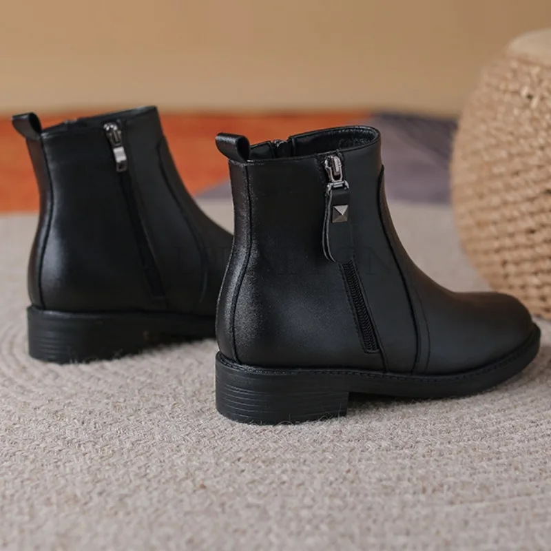 Genuine Leather Thick Heeled Short Boots with Soft Soles Side Zippers for Women Boots Plush Insulation Versatile Oversized Shoes