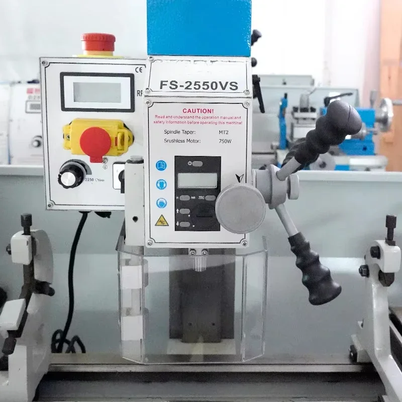 Mesin bubut bor penggilingan bubut logam