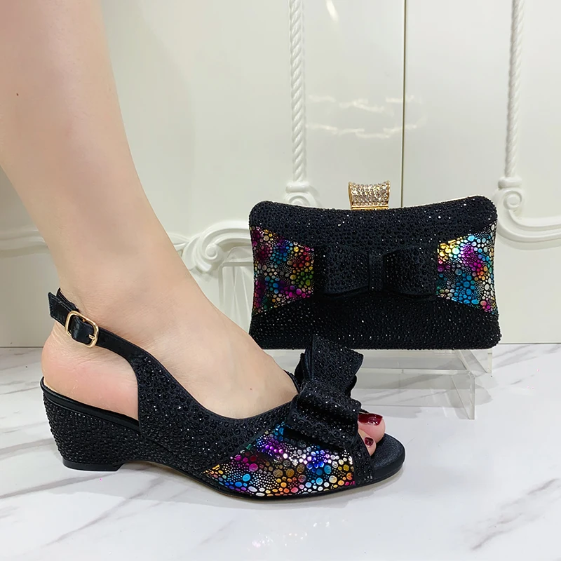 

2024 Elegant Ankle Strap Evening Shoe Bag with Bright Rhinestones African Luxury Design for Summer Party Wedding Banquet