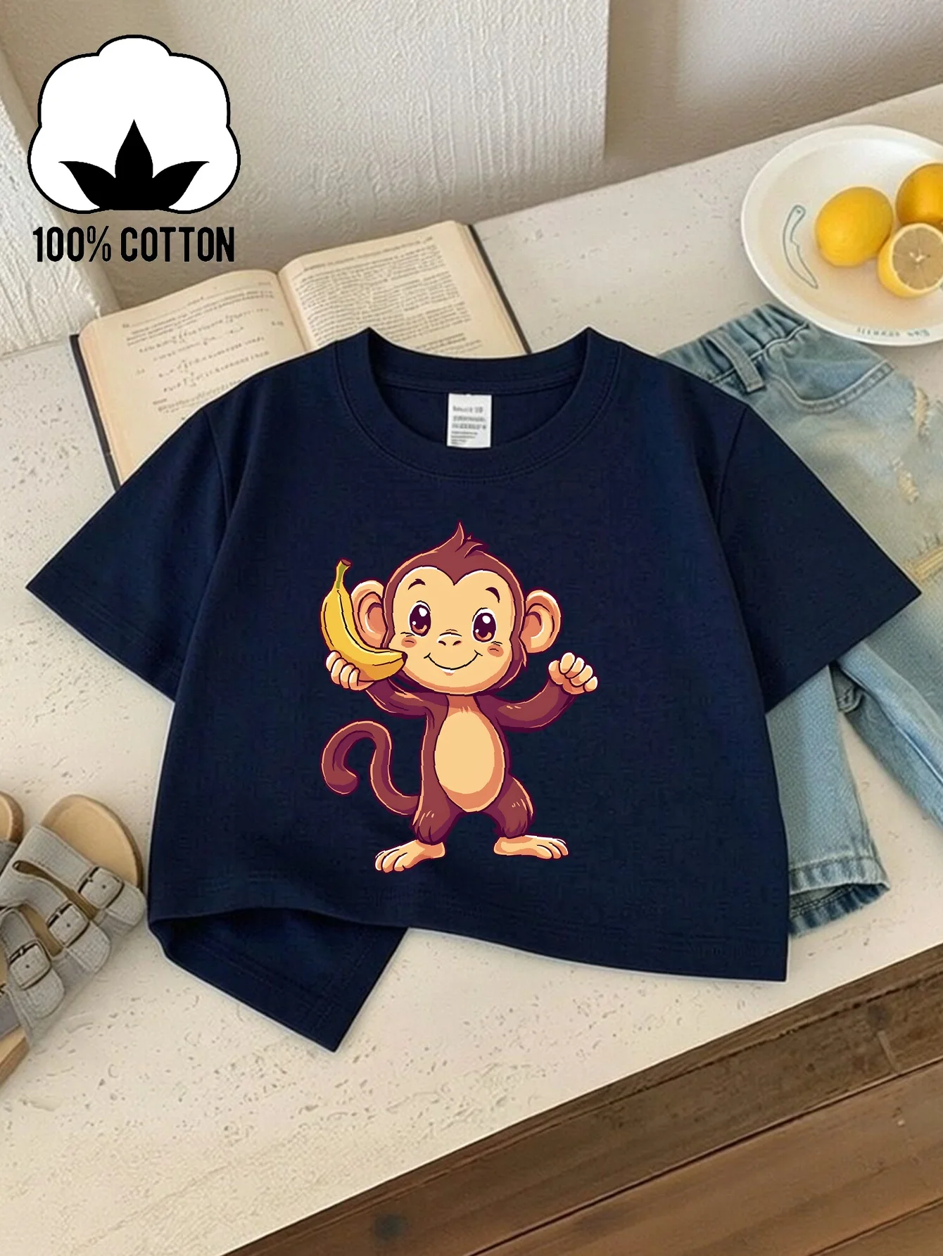 Cute Monkey Holding Banana Smiling Face Pattern Printed Round Neck Children's T-shirt Soft  Top Breathable Parent-child Outfit