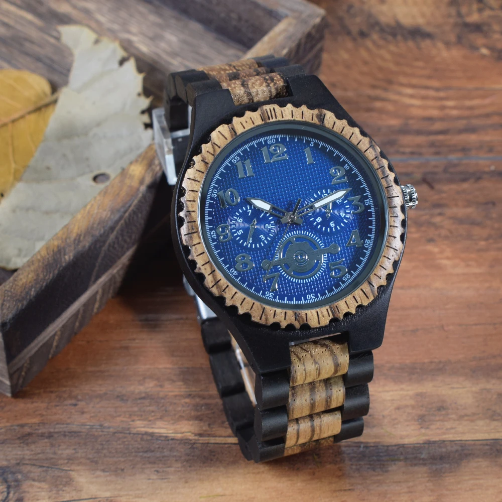 Mens Lightweight Unique Wood Watch Uwood Series Handmade Sandalwood Analog Quartz Vintage Roman Number Natural Wooden Wristwatch