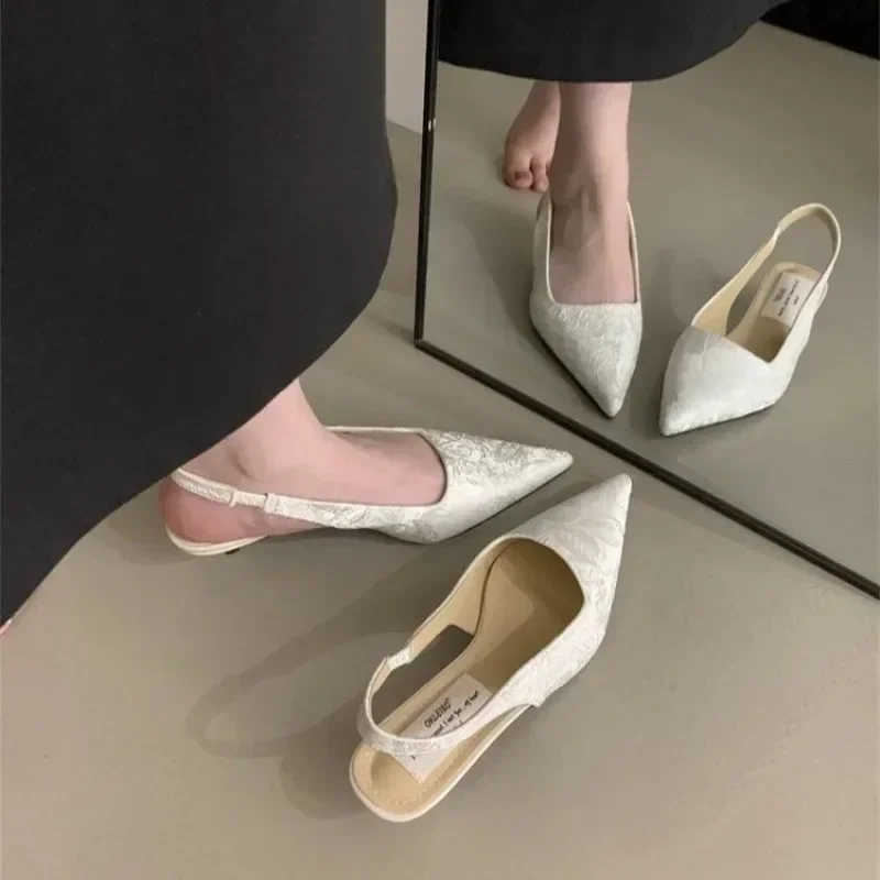 

Женские сандалии 2025 года, модные вечерние туфли-лодочки на тонком высоком каблуке с резинкой, женские летние новые элегантные модельные туфли, женские босоножки на каблуке