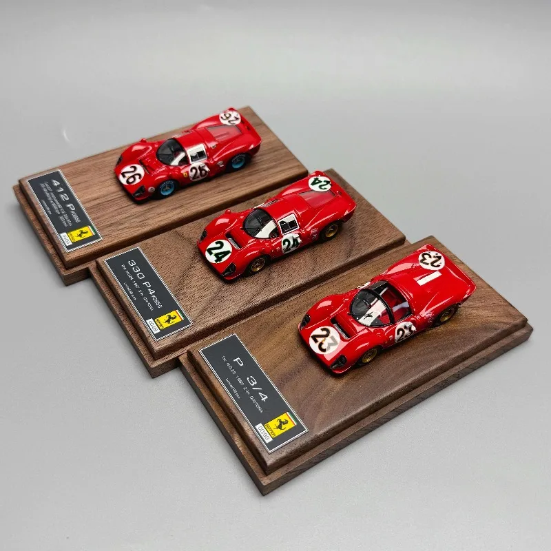 DMH 1:64 Scale Jumping Horse 330P4 1967 Resin Car Model