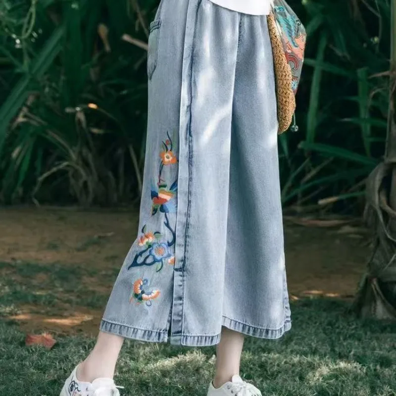 

Ethnic Style Embroidered Slit Denim 8-point Women's Spring and Autumn Thin Loose Loose Waist Wide-leg Pants