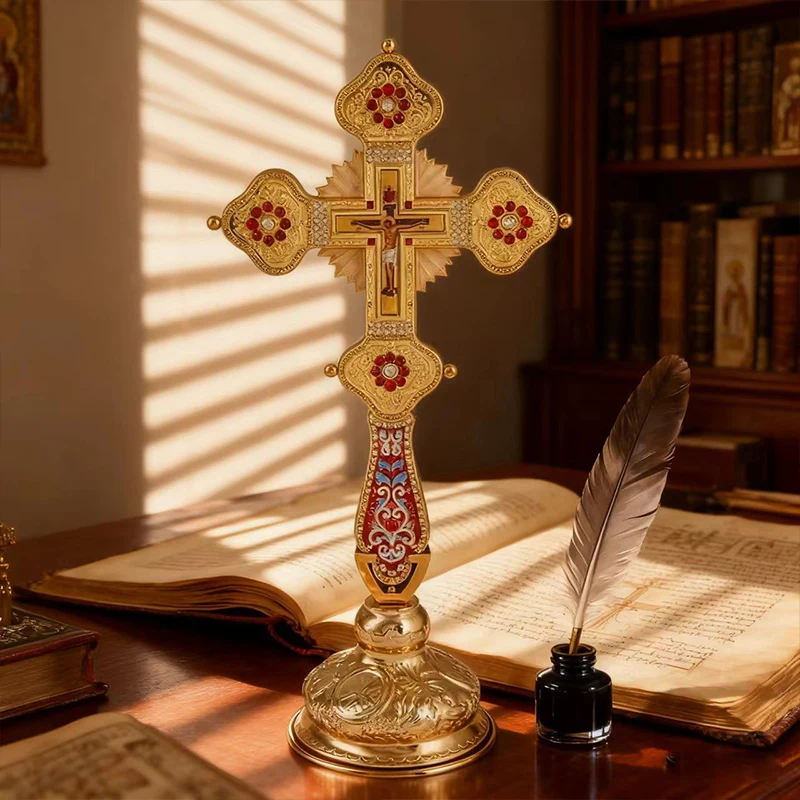 Vergoldetes Orthodoxes Standkreuz mit Emaille- und Kristalleinlage und Kruzifix-Ikone, Hochwertiges Kirchenaltar-Kreuz für Liturgie und spirituelle Zwecke – Detail 7