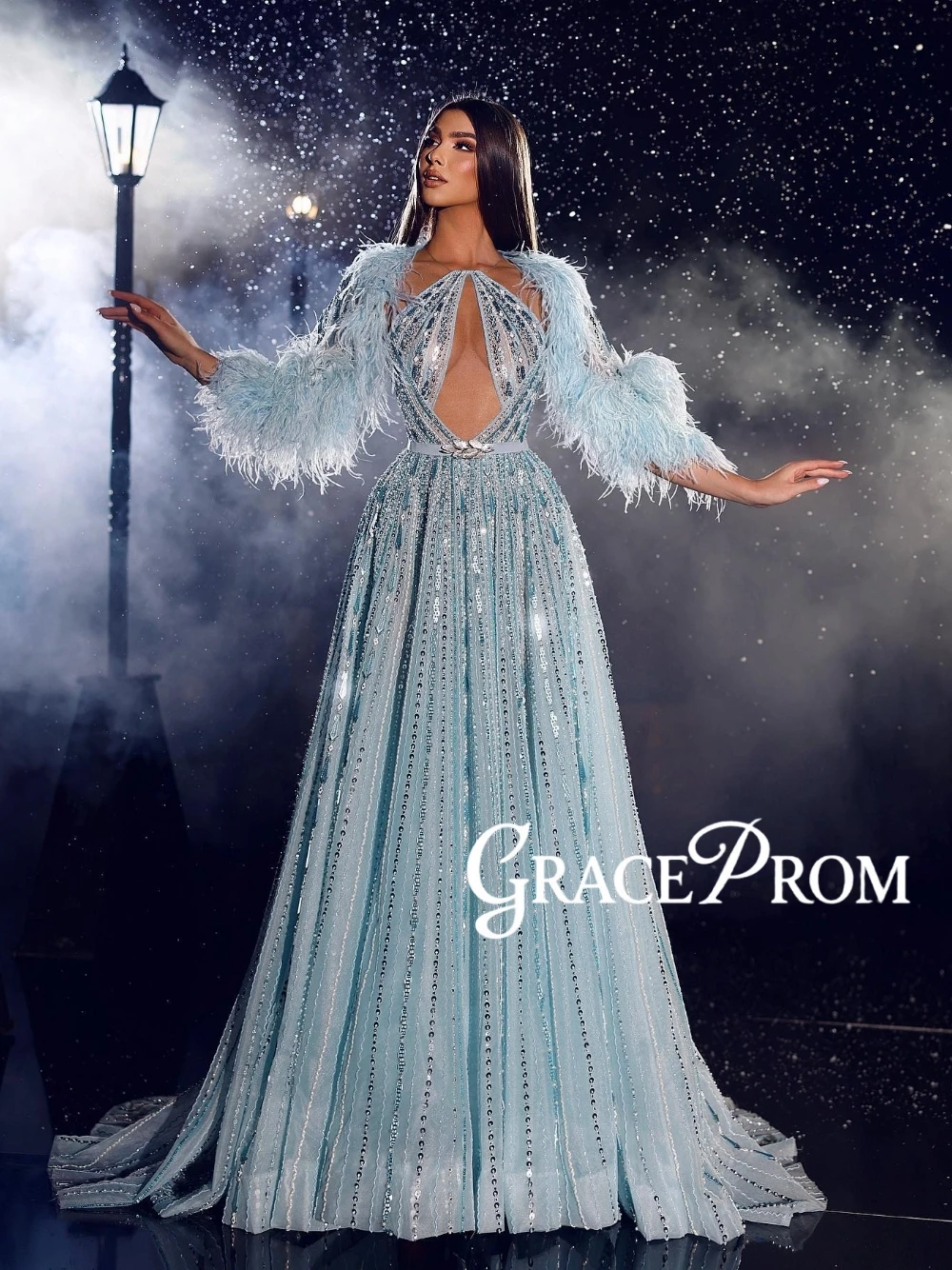 

Голубое вечернее платье с перьями и блестками, сексуальный лиф с вырезом, блестящее вечернее платье со шлейфом, изысканная одежда для выпускного вечера