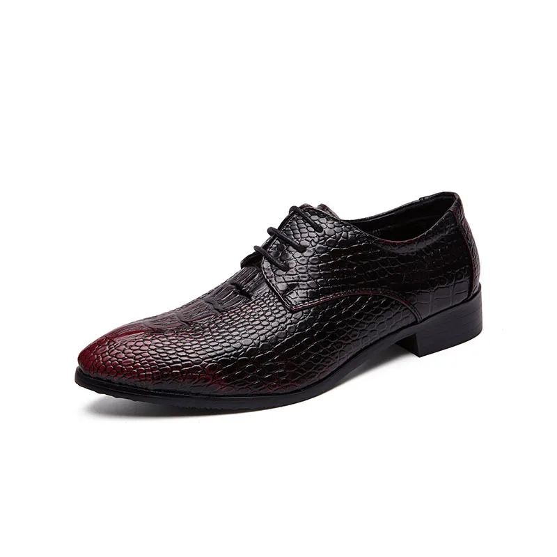 

Motorcycle men's low top Block casual leather shoes men's shoes breathable retro carved anti slip versatile commuting shoes