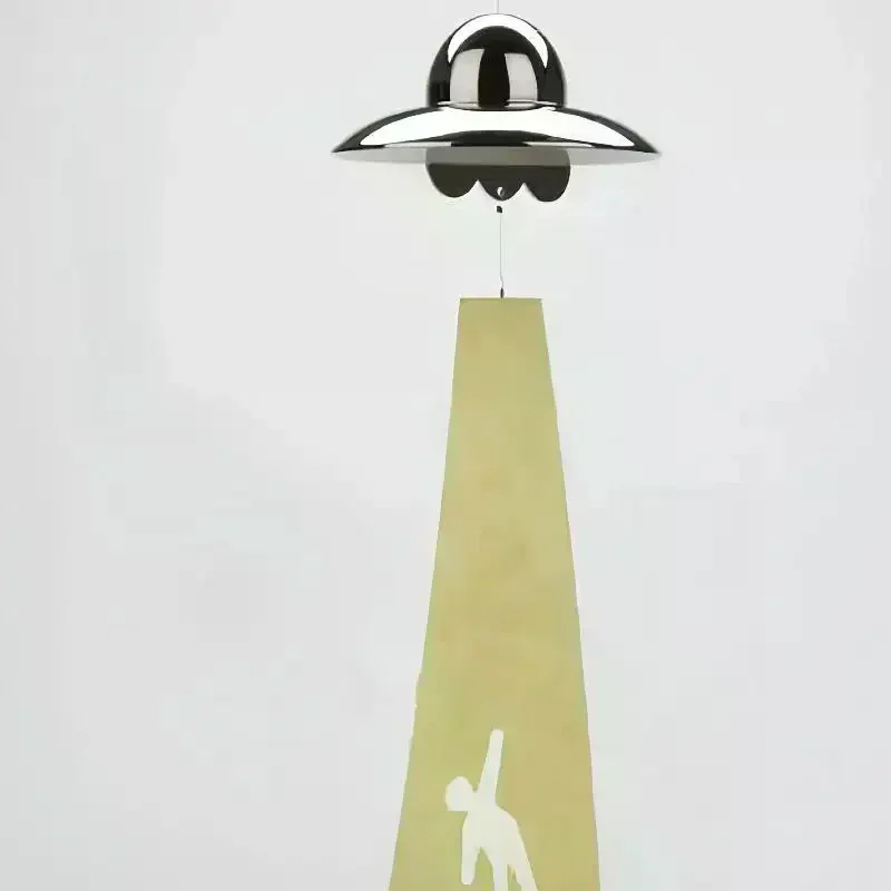 Creative UFO Alien Abduction Wind Chime With Shadow Effect And Glowing Design For Home Balcony Patio Decor Space Fans Gifts