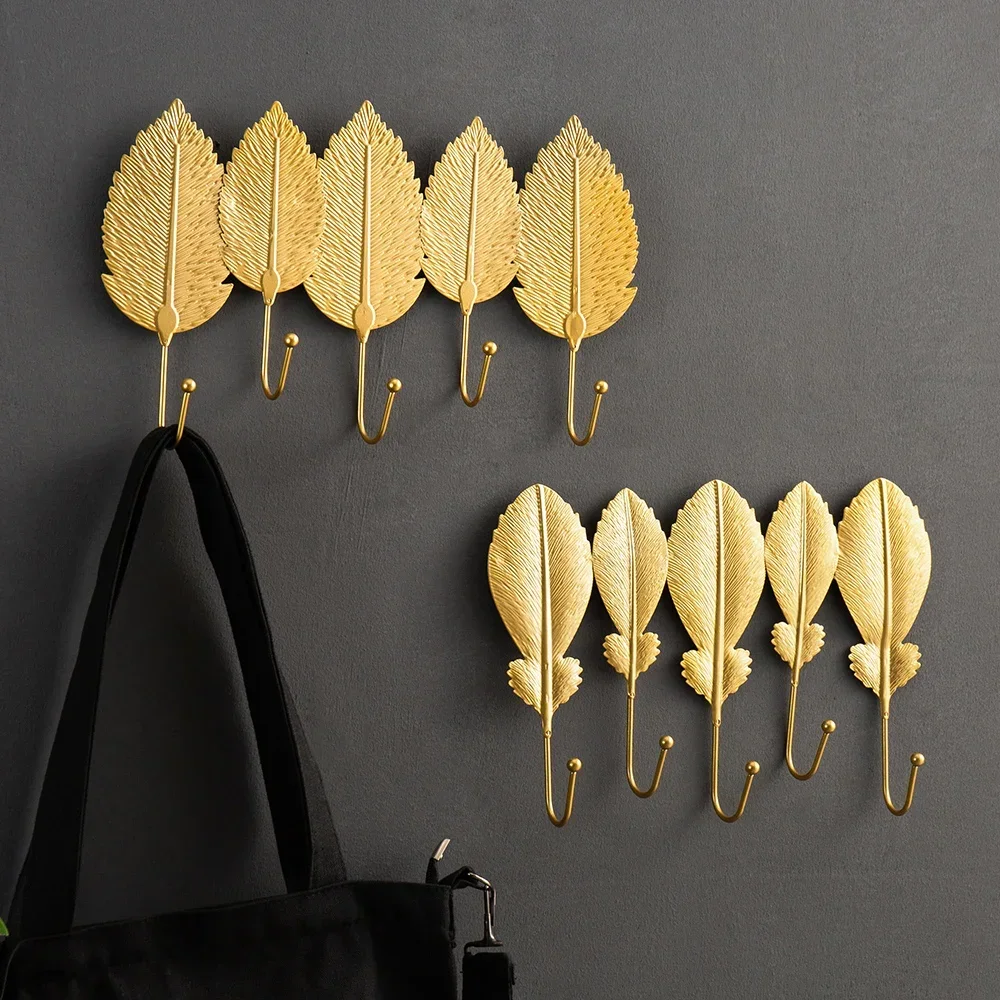 Light Luxury Home Decor Bathroom Accessories Wall Decoration Golden Iron Leaf Gate hook up Wall Key Hanger Clothes Rack Hooks