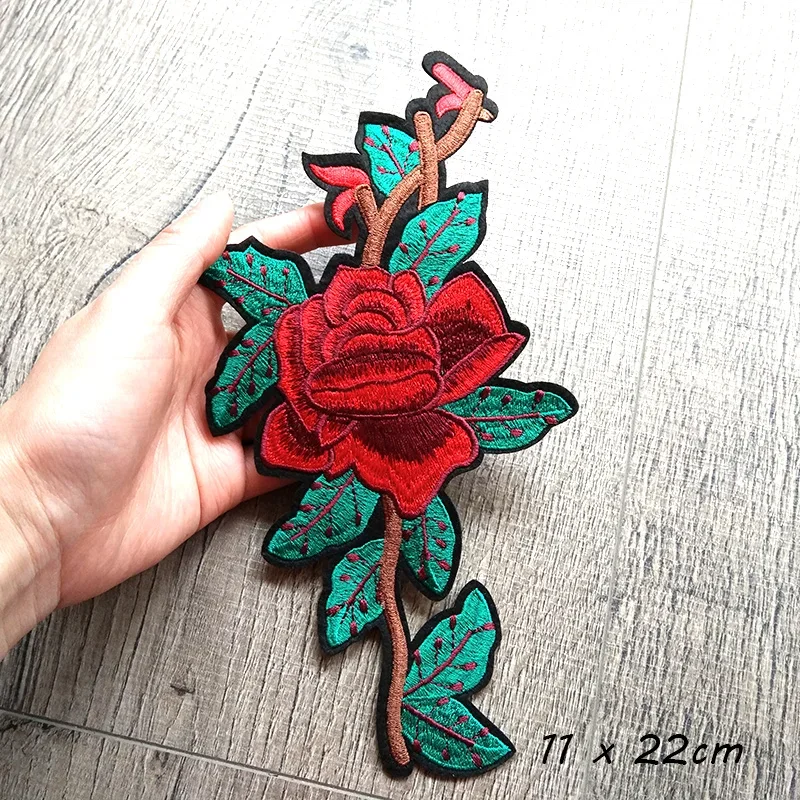 High-q 1pc Flamingo Butterfly Flower Rose Patches for Clothing Iron on Badge Clothes Embroidery Sewing Sticker Stripes Applique