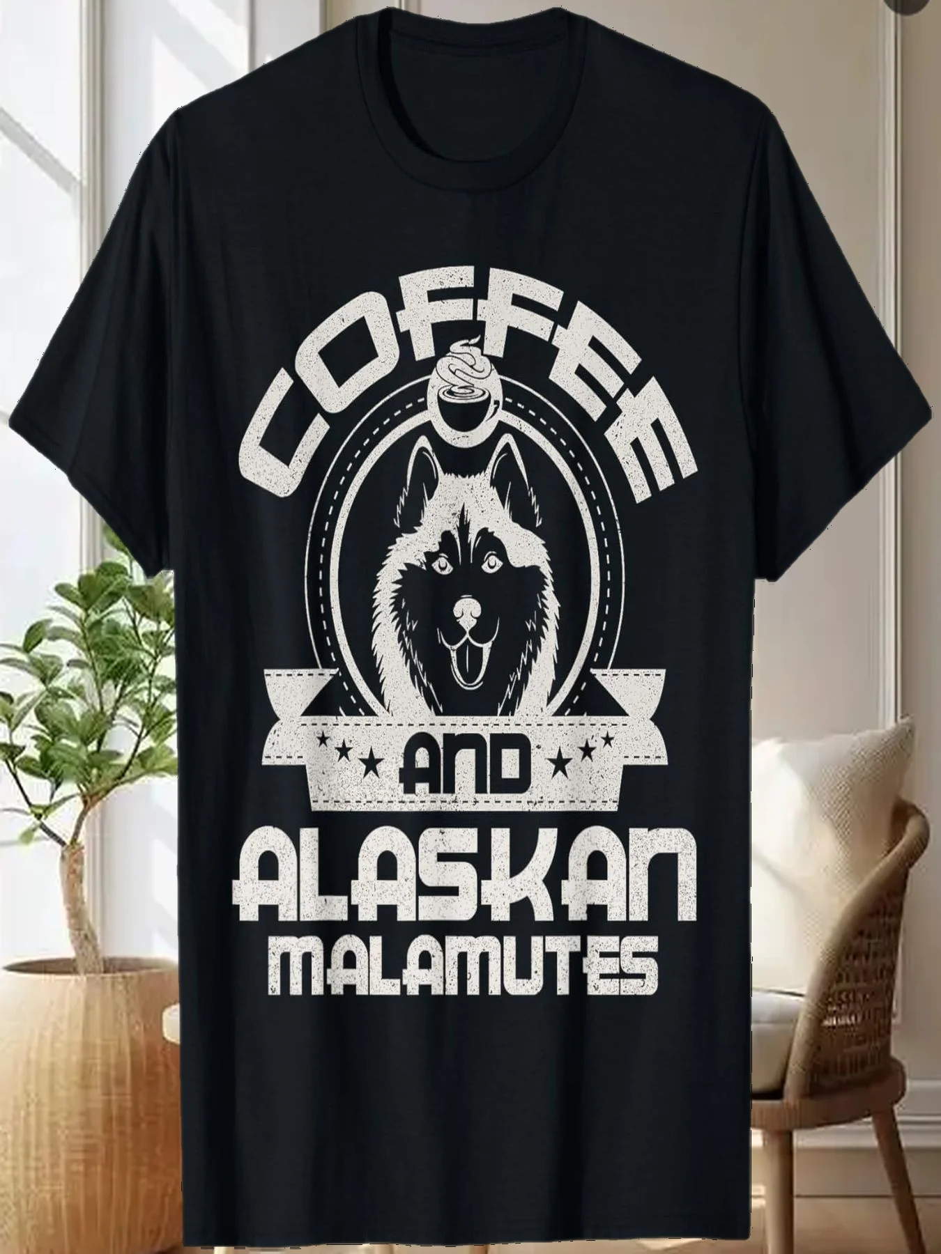 

Футболка для любителей владельца собаки Coffee And Alaskan Malamute Coffee Drinking Dog