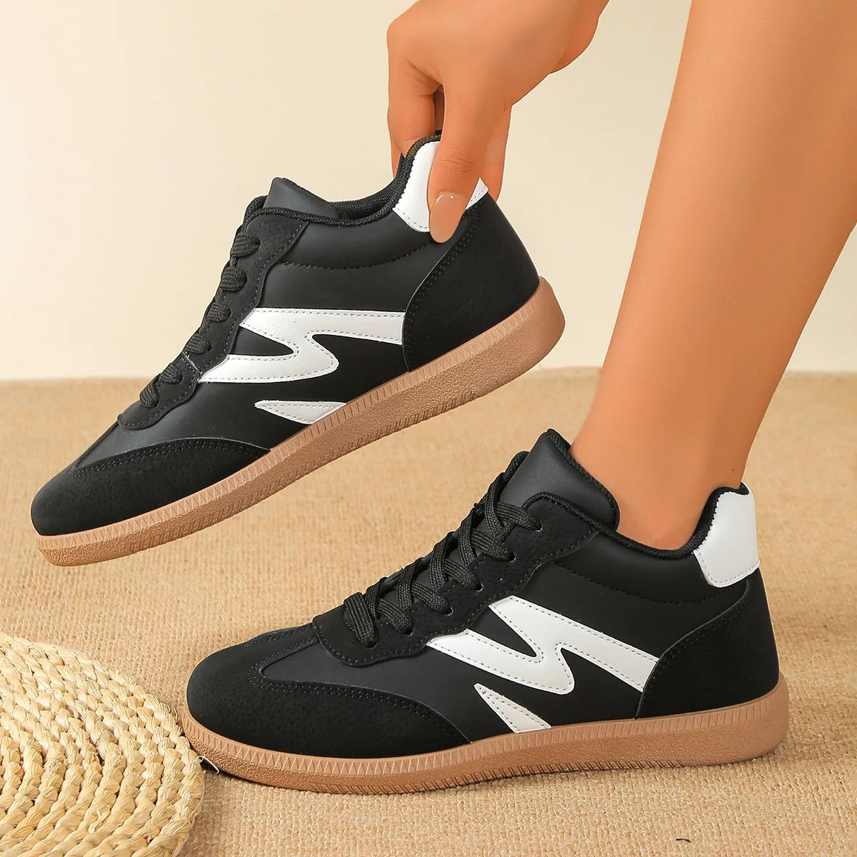 Women Sneakers Ligh… - image