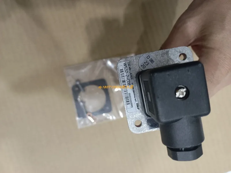 WS32-2 + B97 مفتاح مستوى تعويم WS32-2 + C08 // 2-2/230 الاستشعار #3