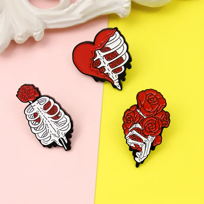 Creative Medical Organs Enamel Brooch Brain Lung Heart Chest Uterus Flower Wave Mechanical Heart Metal Badge Lapel Pins Jewelry