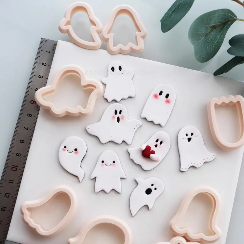 Halloween Series Ghost Shaped Polymer Clay Cutters Cute Expression Making Earring Pendant Soft Potter Clay Molds Cuttings Tools