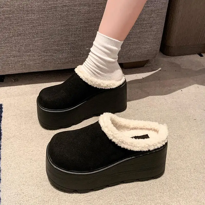 ผู้หญิงฤดูหนาวรองเท้าแตะหญิงรองเท้าLoafersฝาครอบToeสไลด์Fur Flip Flopsแพลตฟอร์ม 2024 Plush Houseรองเท้าแตะแพลตฟอร์มรองเท้า