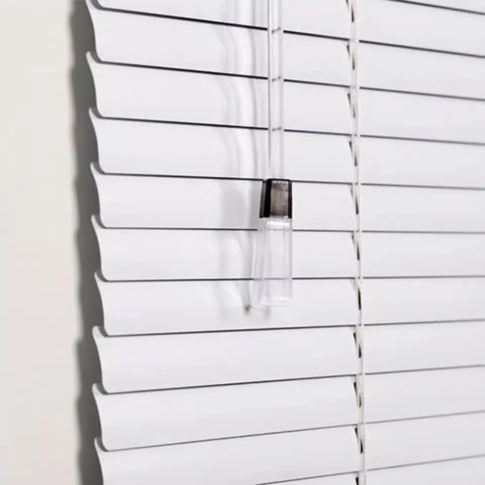 Customized 25mm aluminum venetian blinds with manual wand control