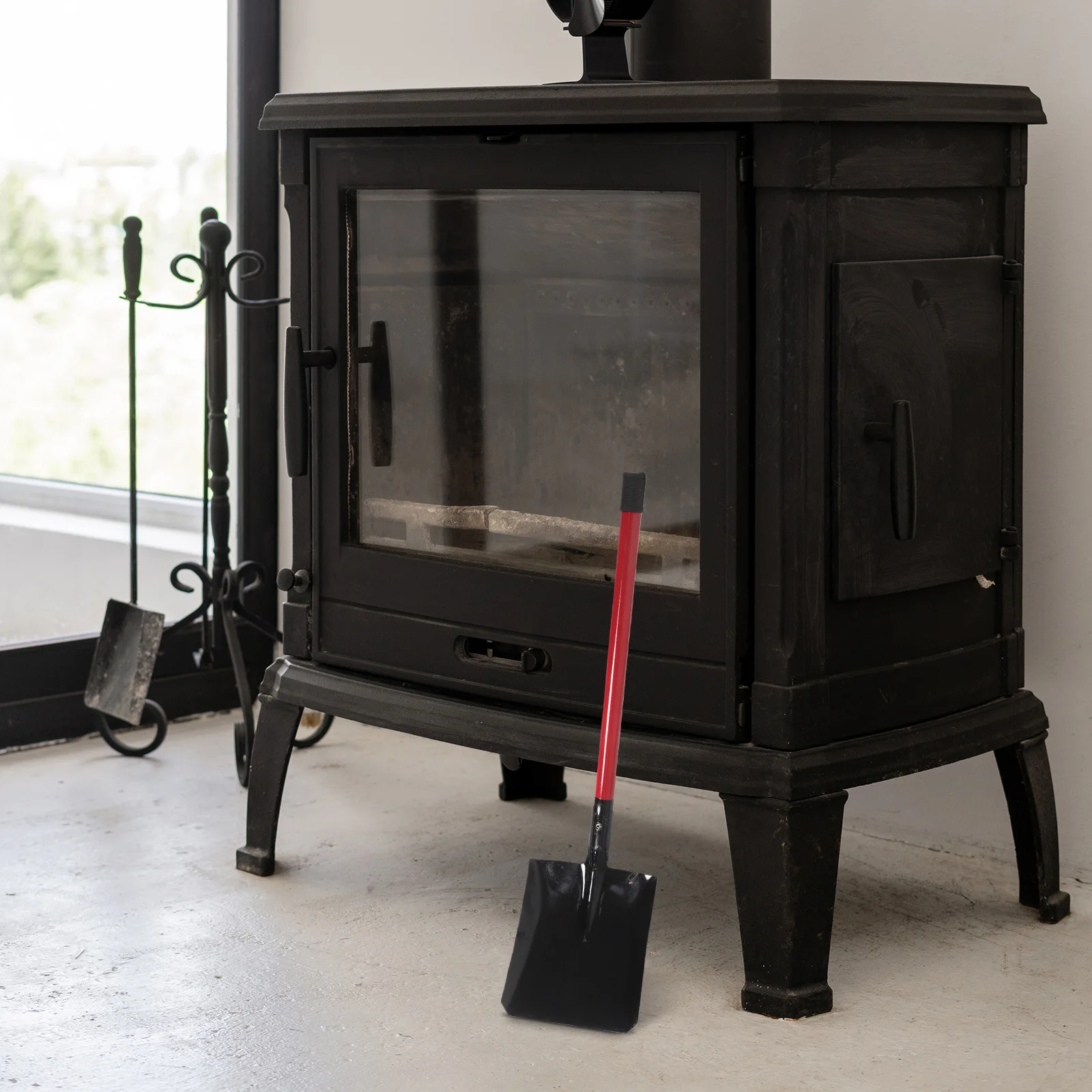 

2Pcs Long Handle Metal Fireplace Cleaning Shovel Ash Removal Utility Scoop for Kitchen Stove Coal Tool Coal Tool