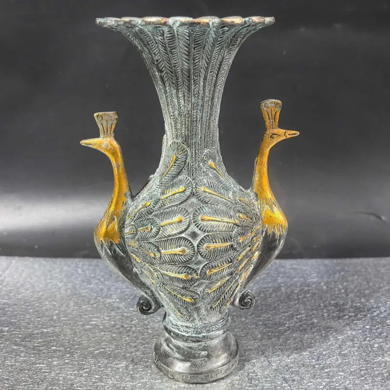 Copper double-headed vase, peacock spreading its wings, desktop ornament for worship and study room decoration