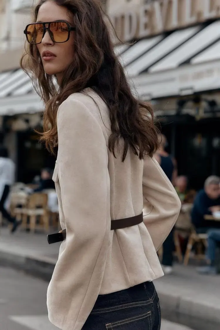 BB6932 Autumn/Winter 25 New Women's Fashion with Belt, Suede Texture Effect, Suit Coat, Temperament 8741260