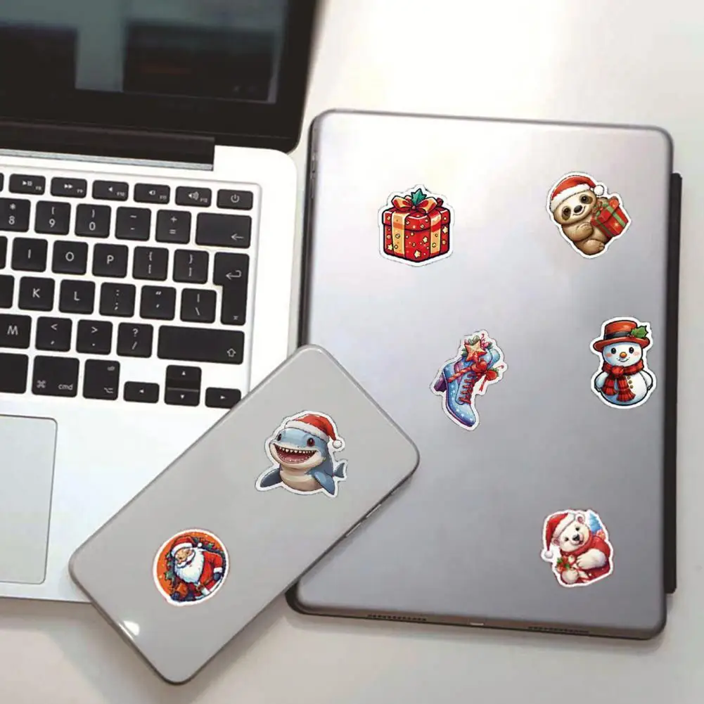 Cartoon Christmas Themed Stickers Pencil Box Graffiti Stickers Waterproof Christmas Sticker Set 100pcs Removable Pvc for Phone