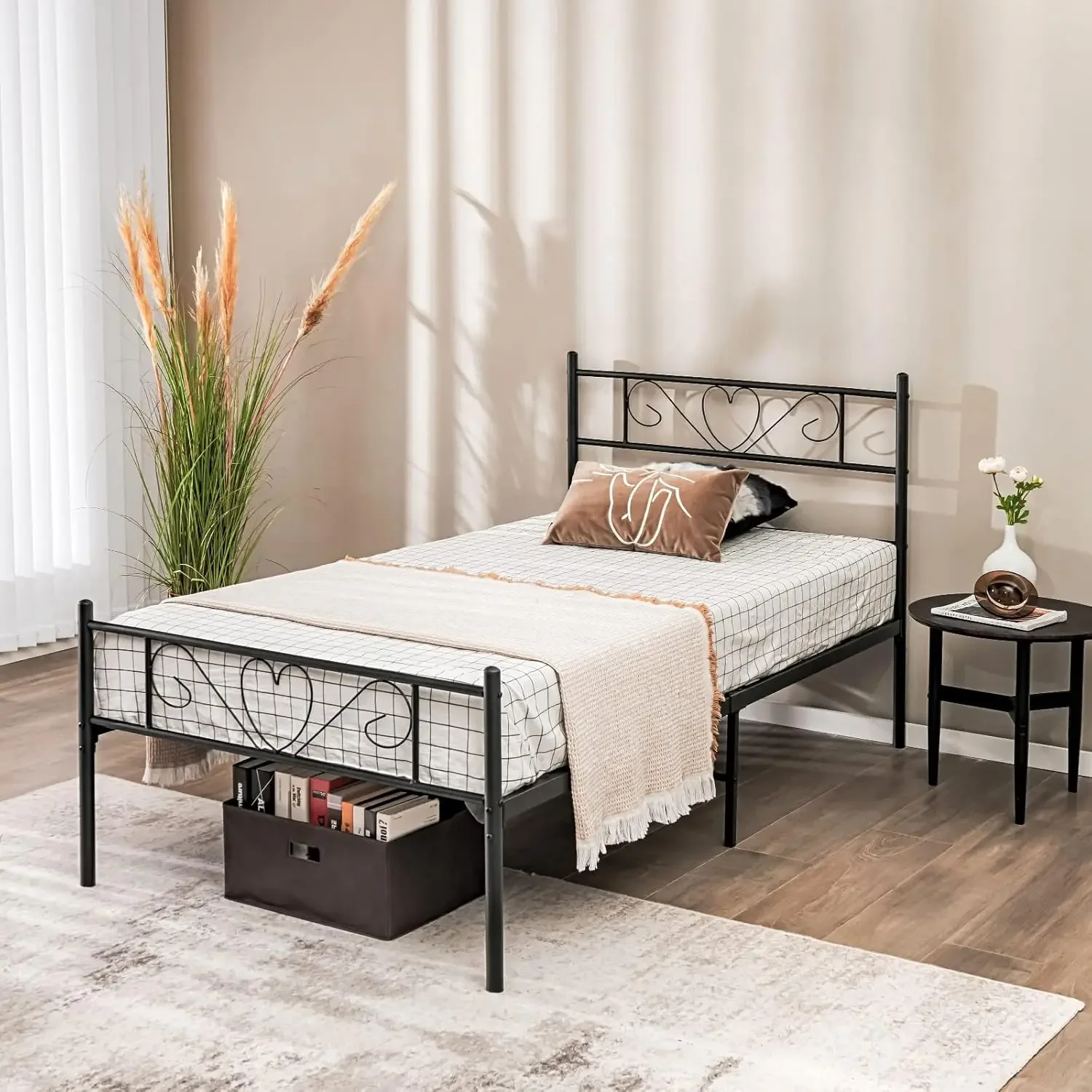 Twin XL Bed Frame, Metal Platform Bed with Heart-Shaped Headboard & Footboard, Mattress Foundation