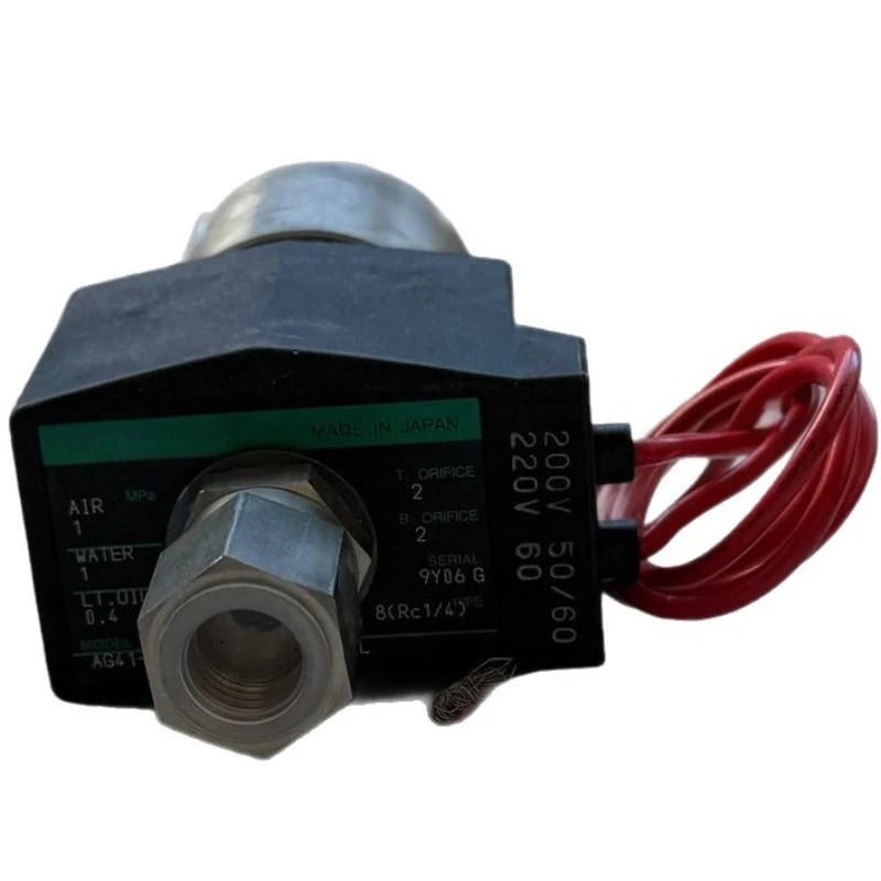 AG41-02-1-L AC110V 3 Way Solenoid Valve RC1/4 Stainless Steel Two Position Three Way Electromagnetic Valve