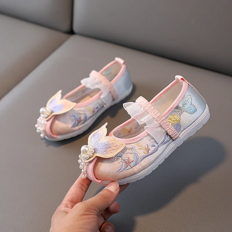 Girls Embroidered Cloth Shoes Traditional Style Kids Mermaid Pearl Chain Shoes Chinese Ancient Children Hanfu Performance Shoes