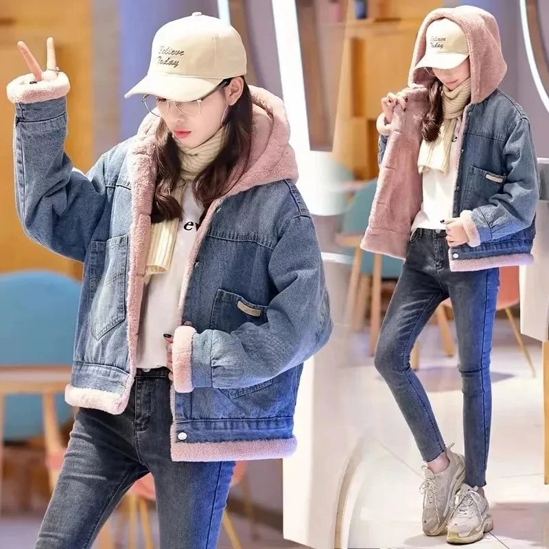 

Warm Add Velvet Padded Hooded Denim Jacket Women's Autumn Winter 2023 New Korean Version Lamb Cashmere Loose Short Casual Coat