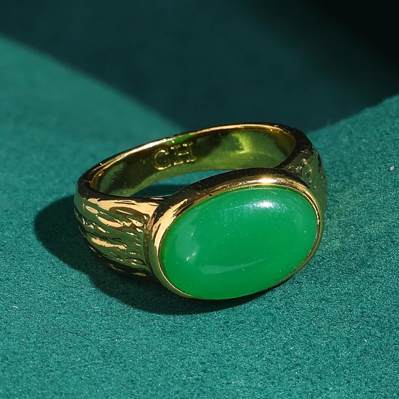 

Big Oval Green Agate Rings Vintage Retro Jewelry Luxury Antique Gold Plated Natural Stone Accessories Mother Birthday Art Decos