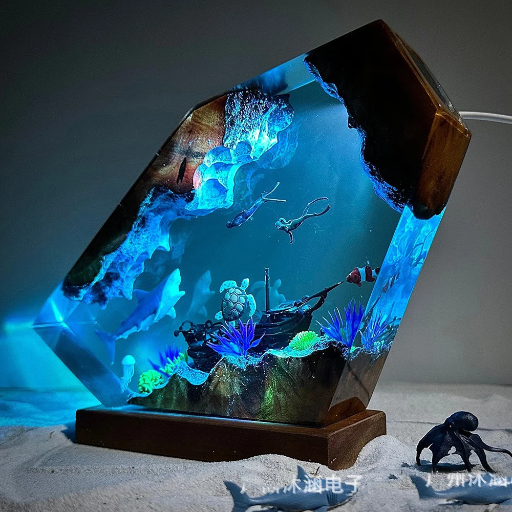 Seabed World Organism Resin Table Light Creactive Art Decoration Lamp Shark Shipwreck Sea Turtle Theme Night Light  USB Charge