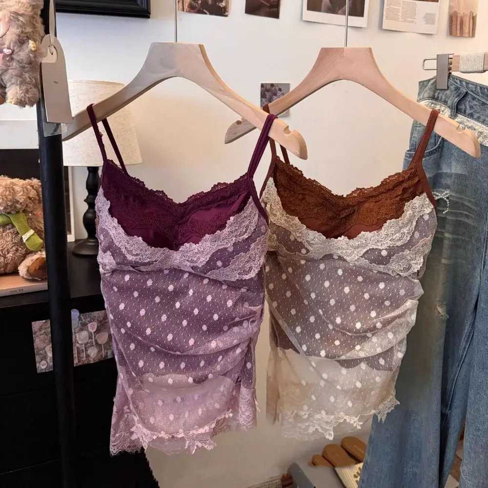 Lace Dots Fake Two Pieces Camisole Tank Top Wrapped Chest Bra Lace Slim Crop Top Elastic Streetwear Bra with Pads Cami Beach