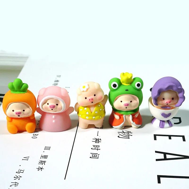 Best Cute pink raincoat Piggy resin accessories diy cream glue table car accessories Piggy doll decoration