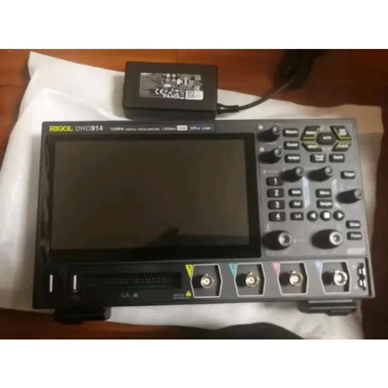 RIGOL DHO914 Digital Oscilloscope 125MHz 4CH 3