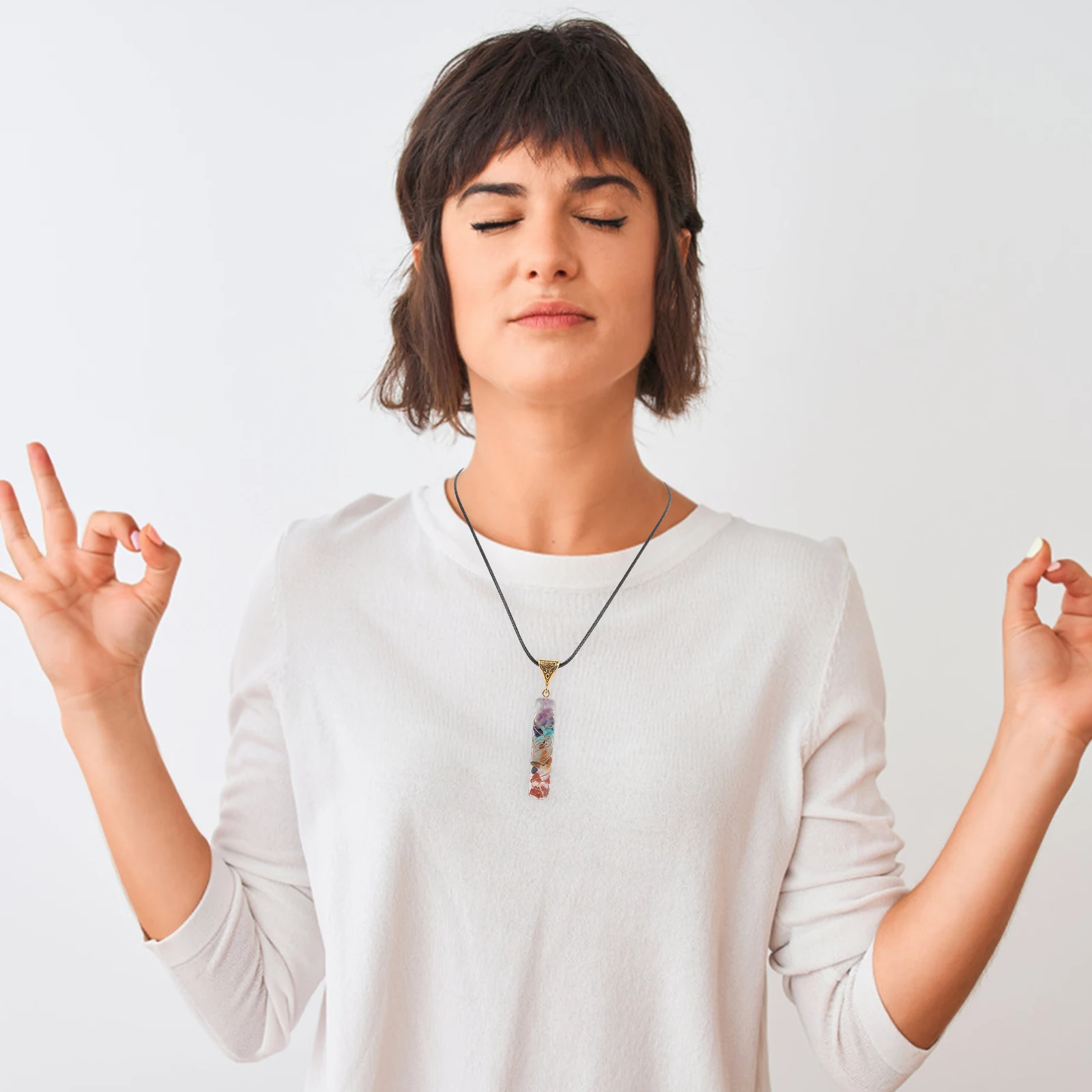 

10Pcs Decorative Crystal Pendant Necklace Spotlight Attractive Design for Any Outfit