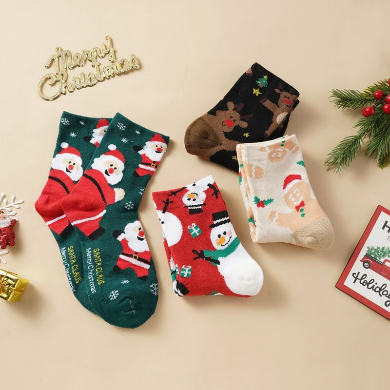 4 par/set calcetines de Navidad de algodón cómodos a la moda Casual transpirable medio tubo calcetín femenino divertido dibujos animados cálido regalo medias