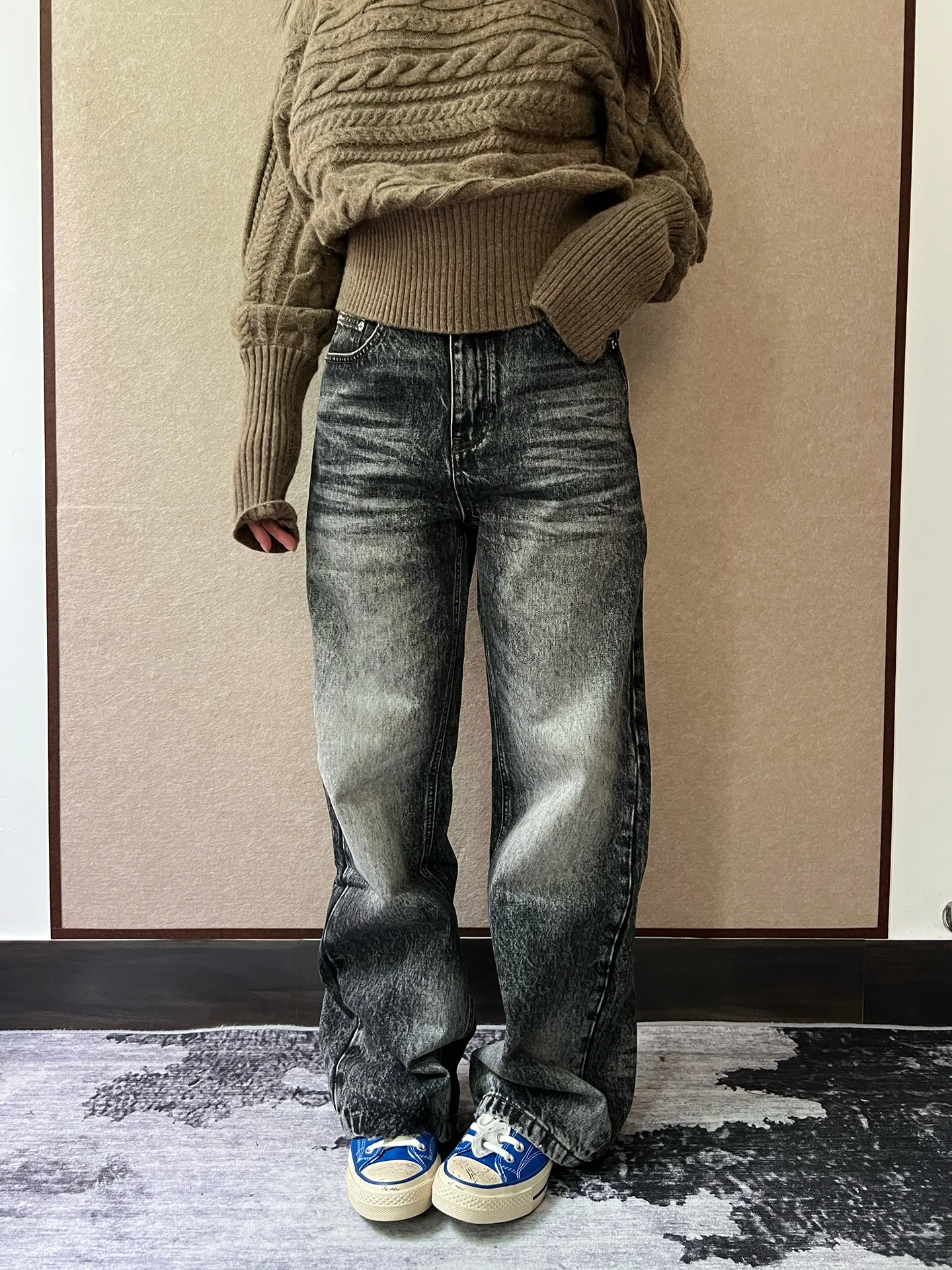 

Retro Washed Heavyweight Grey Black Denim Jeans Casual Loose Fit Baggy Jeans for Commuting And Daily Wear