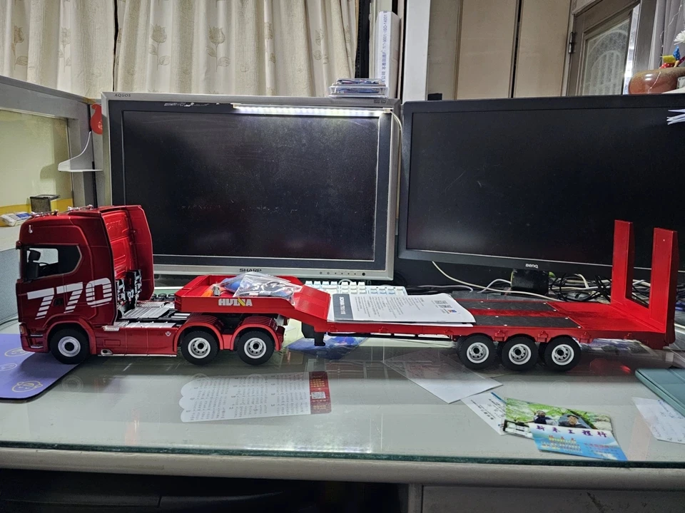 Huina 770s 1/24 4wd Alloy Rc Tractor Truck 19ch 2.4g Engineering Trailer Light Sound Euro Truck Simulator Ets2 Model Gift