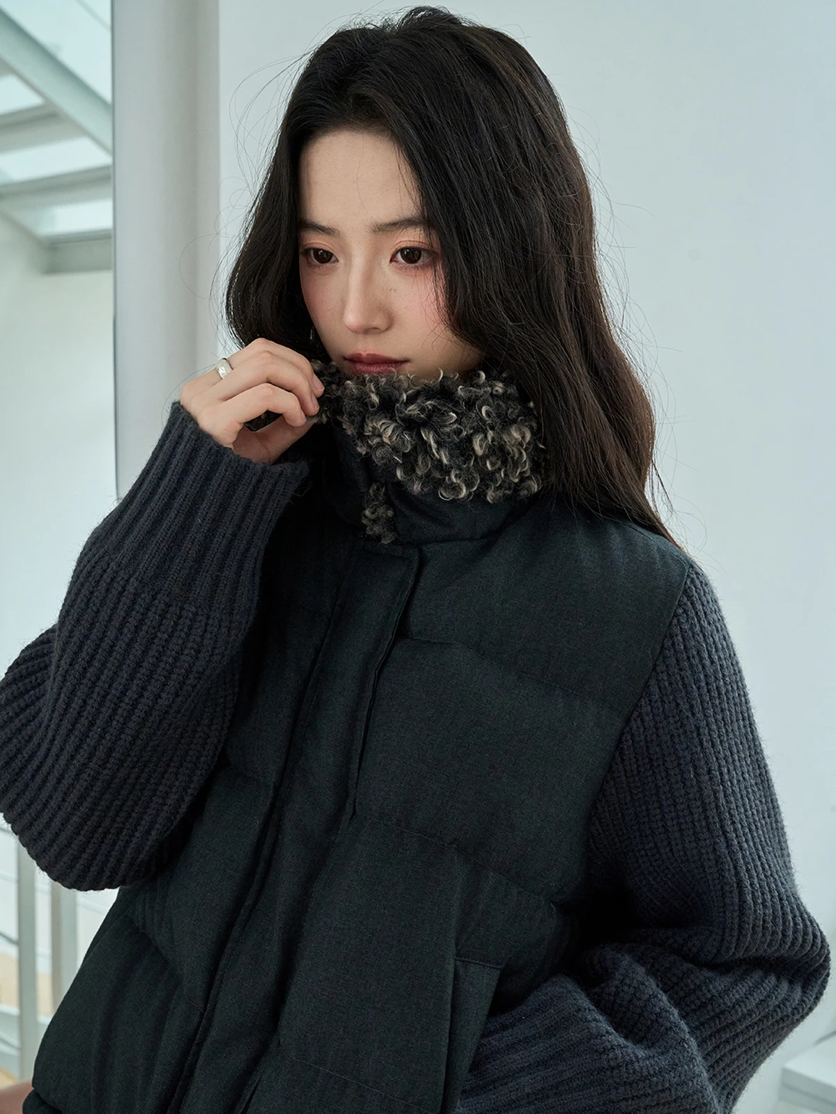 

Зимняя женская теплая верхняя одежда MoZa Deep ey с воротником из 90% белого пуха, вязаными вставками, короткая, для повседневной носки, в корейском стиле