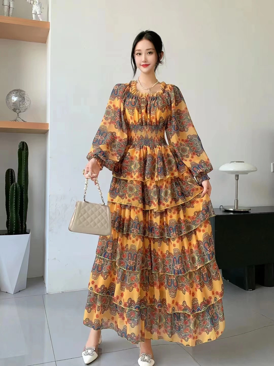 2023 New Spring Autumn Women Long Sleeve Slim Long Dress High Quality Retro Print Sweet Multi-layer Cake Big Hem Elegant Dress