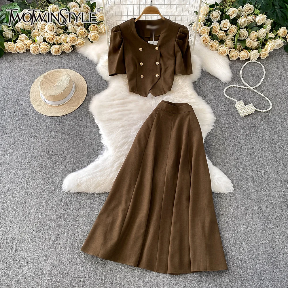 

TWOTWINSTYLE Повседневные винтажные комплекты из двух предметов для женщин, топ с круглым вырезом и короткими рукавами, юбка с высокой талией, шикарный женский комплект, новый KSE547382