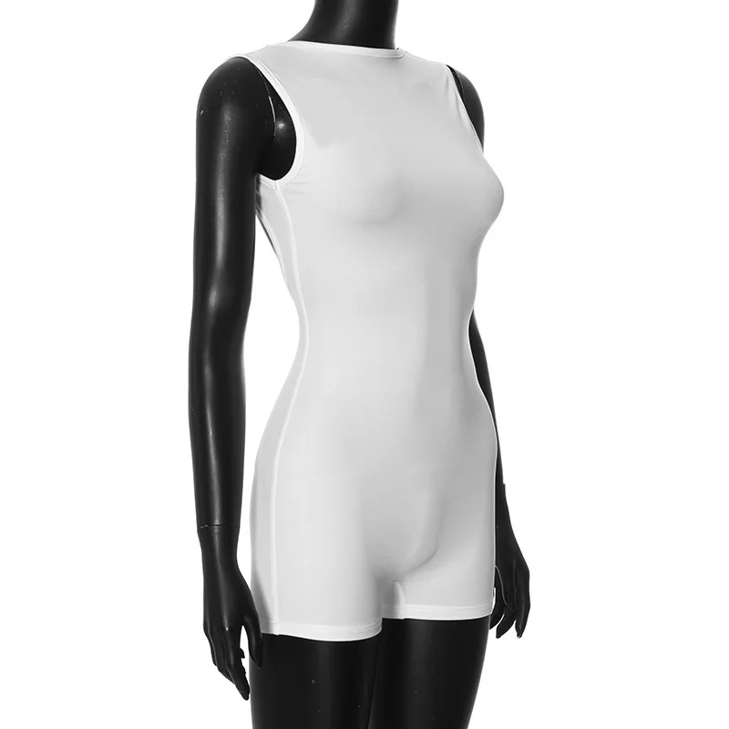 จั๊มพ์สูทลำลองแฟชั่นฤดูร้อนแบบใหม่ ตัดต่อสีพื้น แขนกุด เปิดหลัง สไตล์ยุโรป กางเกงขาสั้น