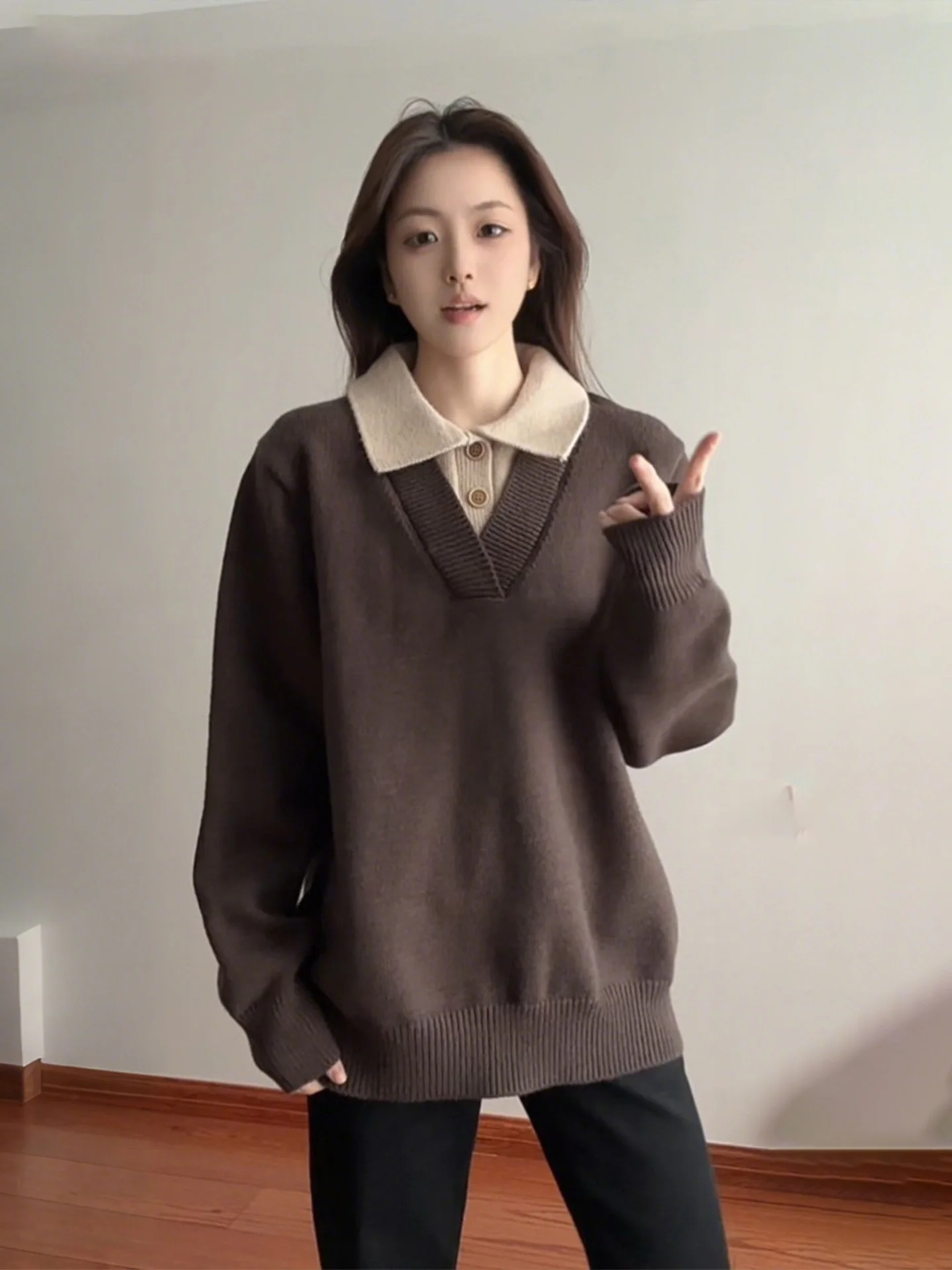 

Brown Thiened Knitted Sweater Men's Winter Boting irt American Retro Lazy Turn-down Collar Fake Two-piecer