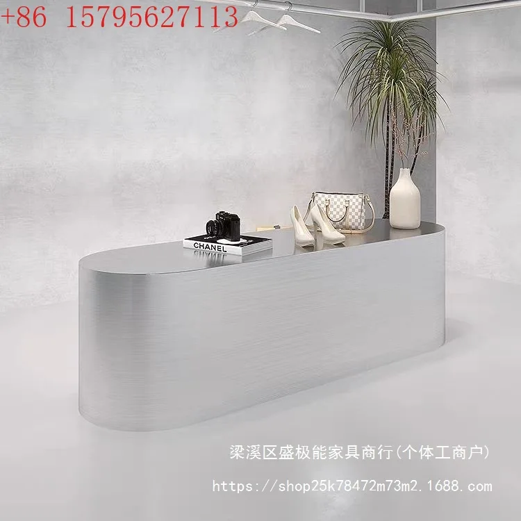 

Магазин одежды Nakajima Тайвань, платформа для проточной воды, стенд для демонстрации изделий из нержавеющей стали