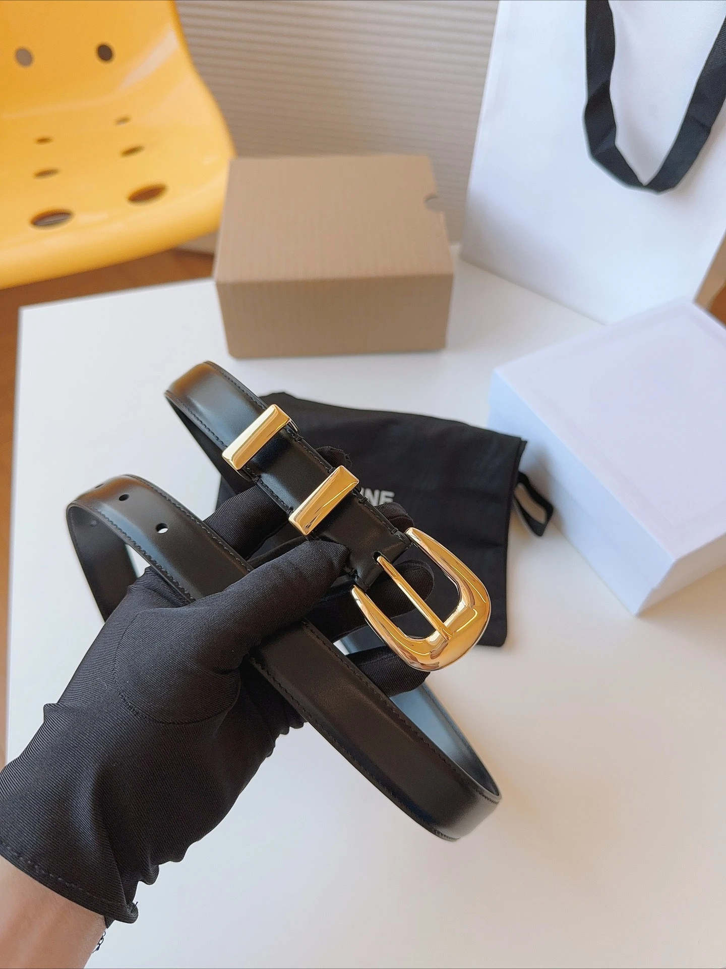 Luxury Slim Leather Belt-100% First Layer Cowhide Simple Buckle Formal Pants and Jeans Must-have High-end Holiday Gift for Women