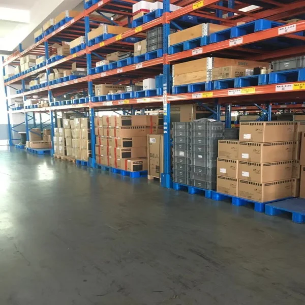 Controlador de seguridad nuevo en caja rápido 1 Uds para PLCOriginal nuevo XPSMC32Z