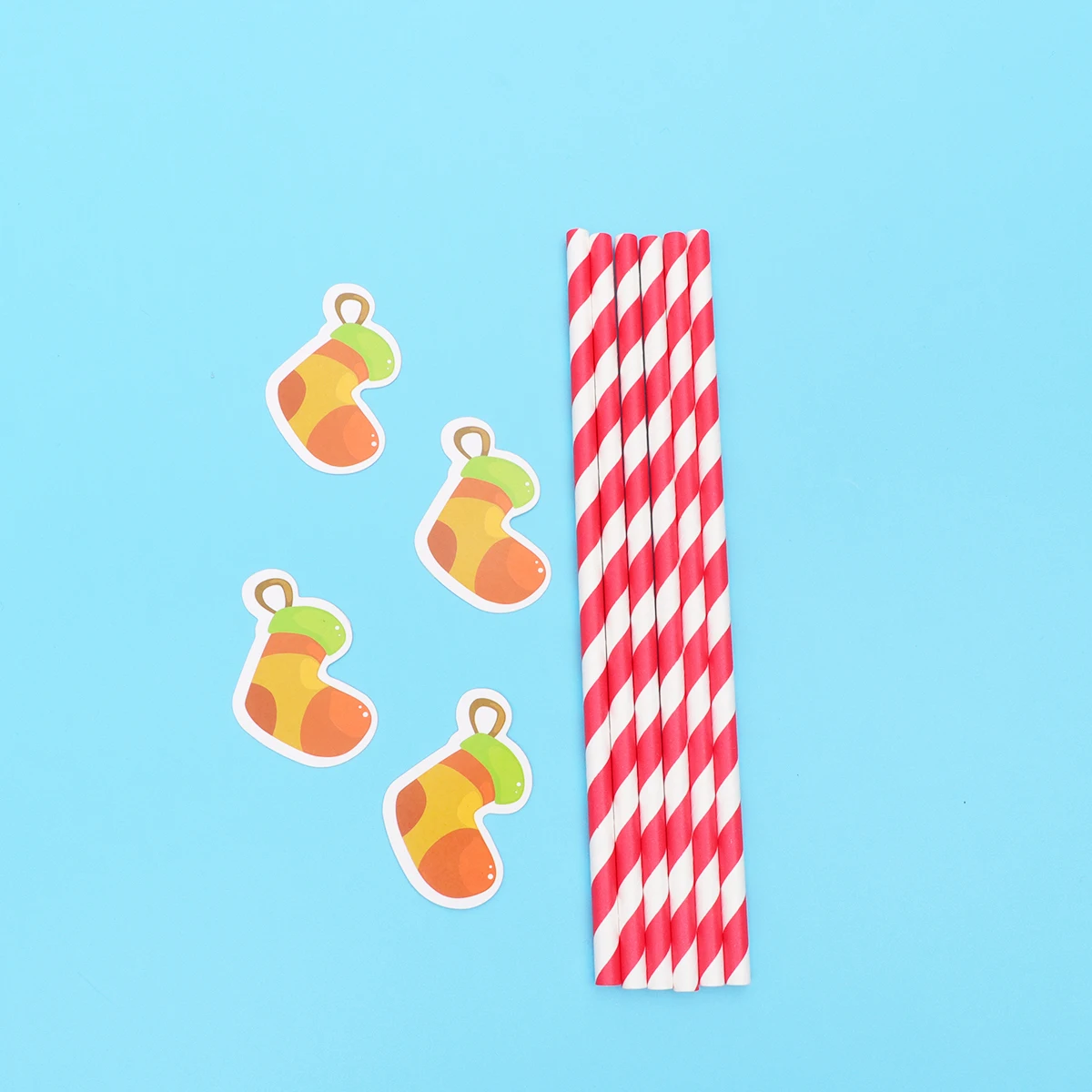 

30 Pcs Red and White Paper Straws Christmas Set for Drinking Fiesta Party Supplies